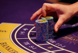 QR123 Kasino – koleksi slot online dan permainan meja dengan RTP tinggi dari provider terkemuka dunia